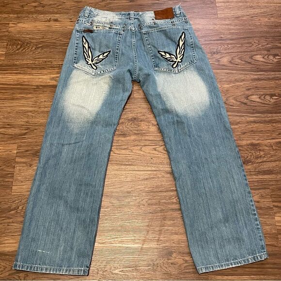 Vintage AKOO Faded Distressed Jeans Embroidered Feather Leaf Pocket Detail 38 - Picture 10 of 16